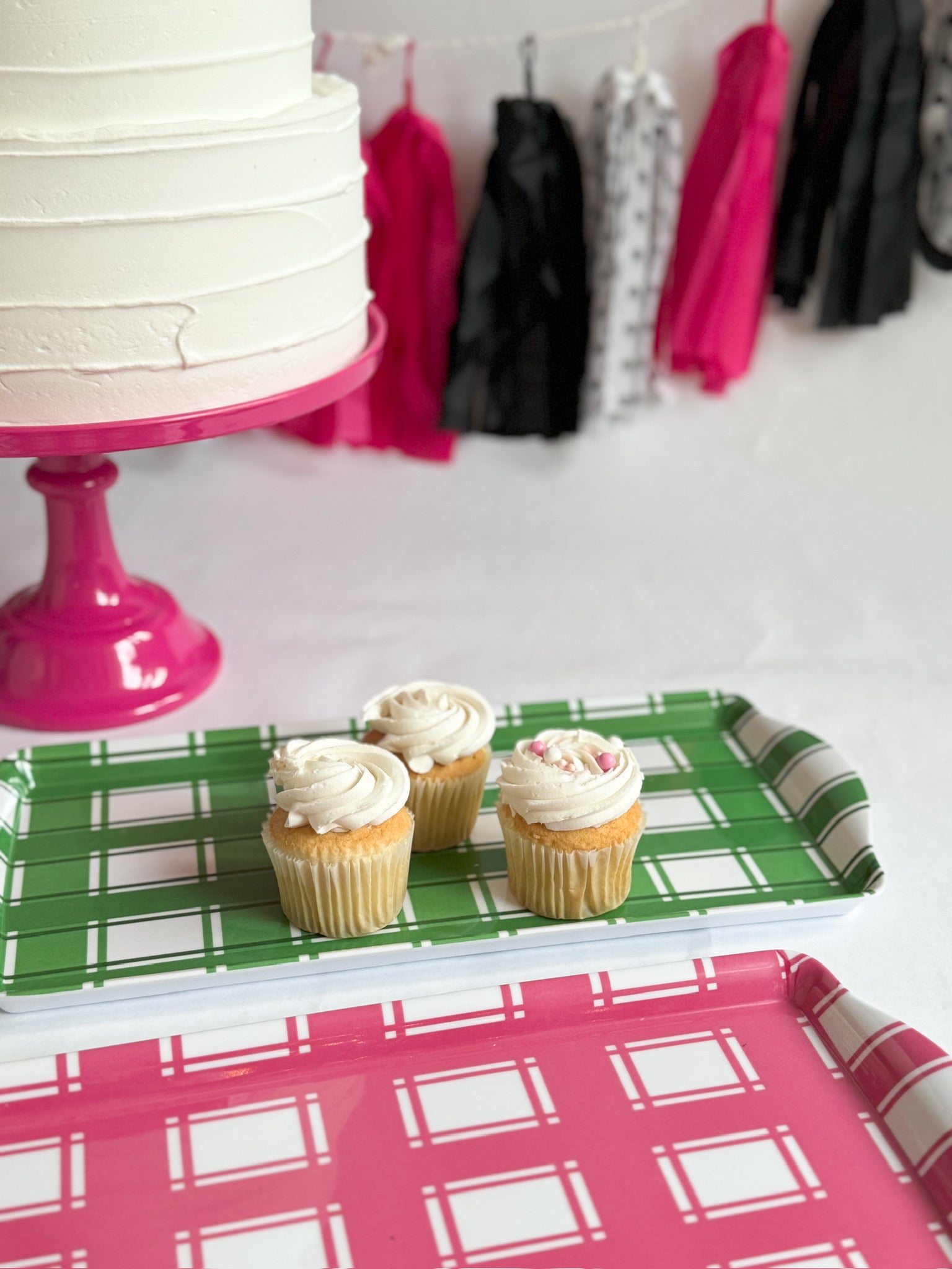 Pink Plaid Gingham Melamine  Party Tray