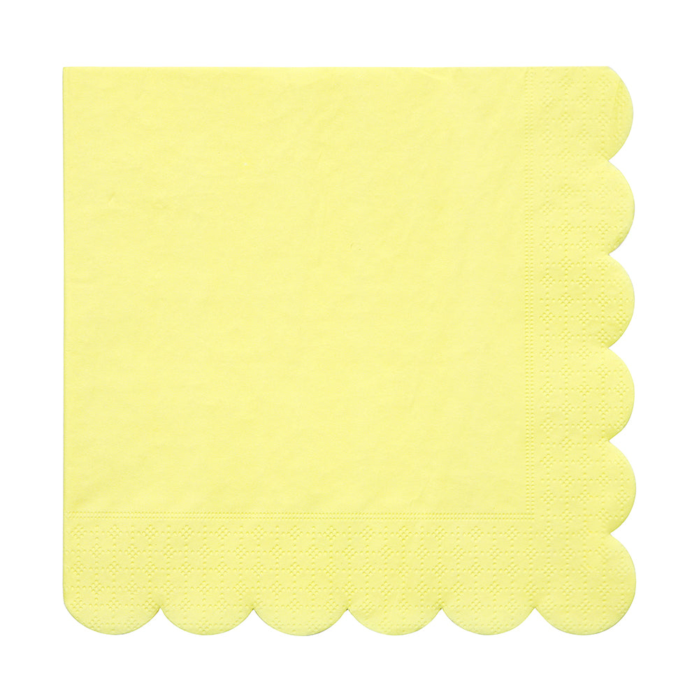 yellow scalloped edge napkin 