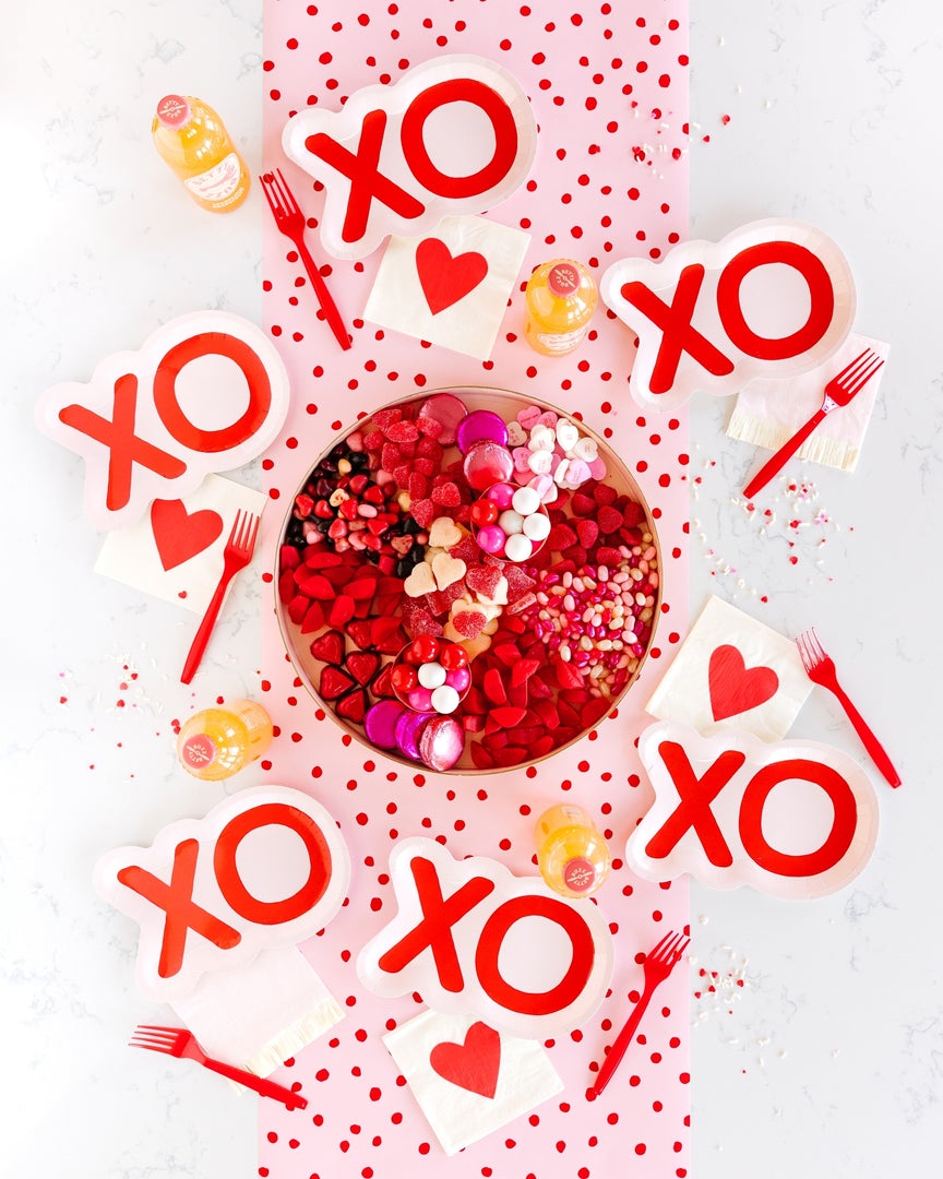XOXO Valentine Red Printed Plate