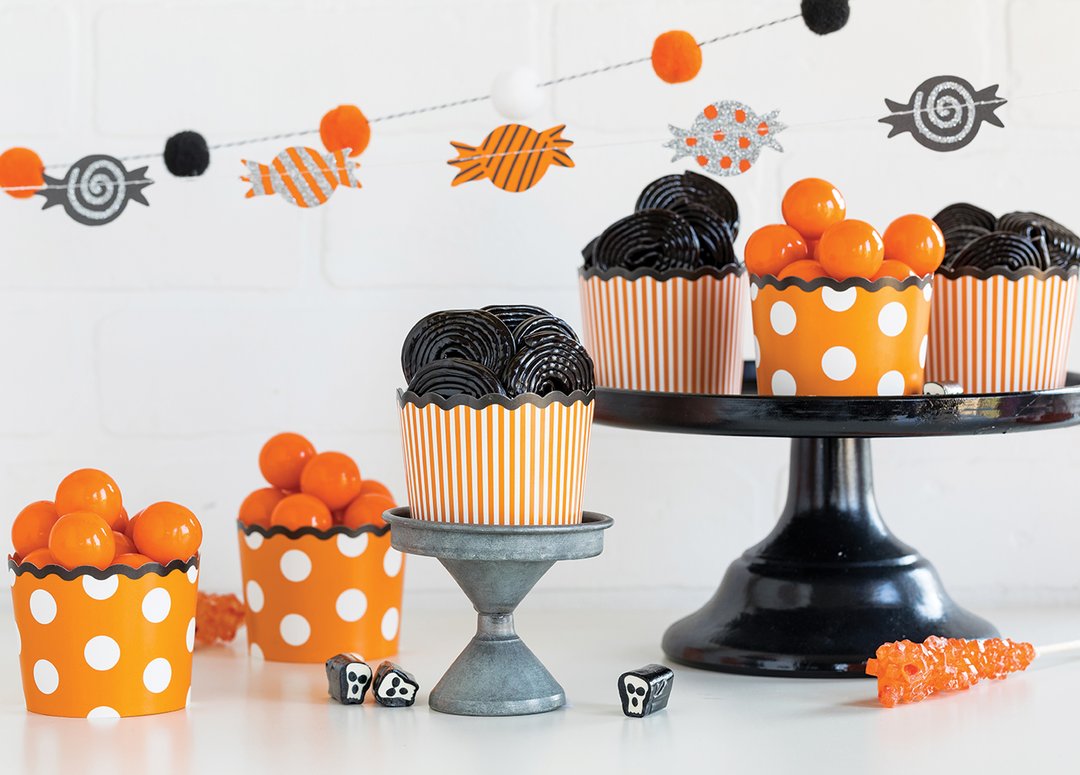 Halloween Orange & Black Snack Cups
